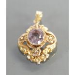 9ct gold ladies pendant: Set with amethyst stone, 3.1 grams.