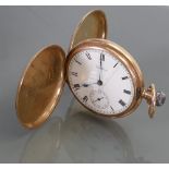 Waltham 9ct gold pocket watch: With top winder, watch overall weight 91.4 grams.