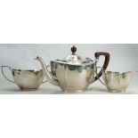 Silver Tea Set: Hallmarked Birmingham 1938, 994 grams.
