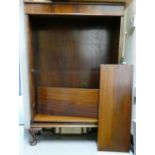 1920s Mahogany open Bookcase: Ball & claw feet with 3 adjustable shelves, w79 x h118 x d31cm.