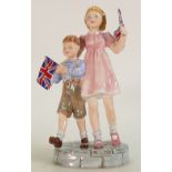 Royal Doulton figure Prestige Welcome Home HN4697: