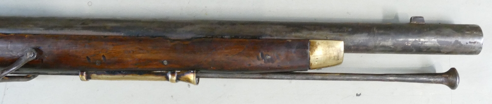 Brown Bess Musket: George III and tower on lock, Board of ordinance marks on stock. - Image 3 of 4