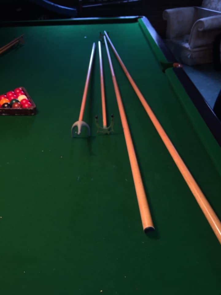 Full Sized Riley Mahogany Snooker Table: to be sold off site in the Madeley Area, complete with - Image 7 of 7