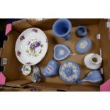 A mixed collection of items to include: Wedgwood Jasperware, Floral decorated fruit bowl,