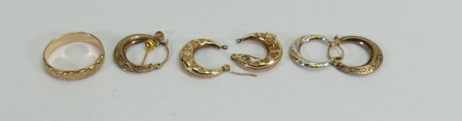 Yellow coloured metal ring stamped 10kt: weight of ring 3.