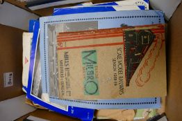 Collection of old model railway magazines & catalogues: Includes Milbro Mills bros.