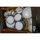 Royal Doulton seconds Atlanta patterned tea and dinner ware:
