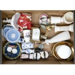 A mixed collection of items to include: Royal Doulton Top o The Hill figure, Wedgwood Jasperware,
