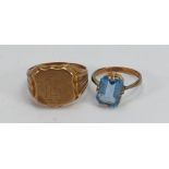 Two 9ct gold rings: Signet & blue topaz, gross weight 7.7g.