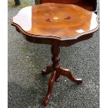 Reproduction Small Inlaid Mahogany Occasional table: