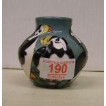 Moorcroft small puffin vase: Four star collectors club piece dated 2007. height 7.5cm, boxed