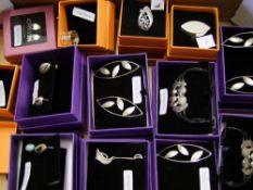 A quantity of boxed Chavin branded sterling silver jewellery: 7 pairs of earrings, 2 necklaces and 4