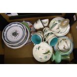A collection of mixed items to include: tea ware, early drainer plates, Carlton ware etc