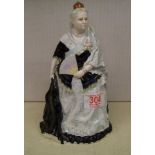 Coalport figure Victoria: Queen of England