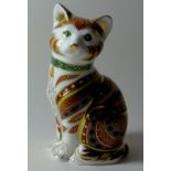 Royal Crown Derby paperweight ROYAL DOULTON CAT 1205/ 2500: Gold stopper, certificate,