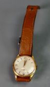 18ct gold Valmon gentlemans wristwatch: With leather strap.