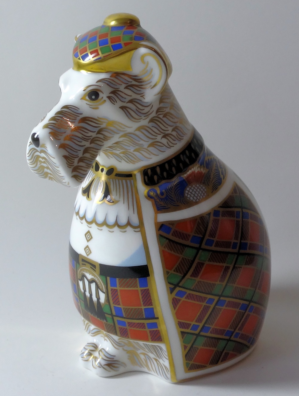 Royal Crown Derby paperweight SCOTTIE DOG: Silver stopper, signed by 3 people, certificate,