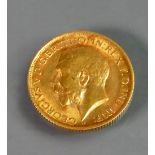 Gold FULL Sovereign dated 1914: