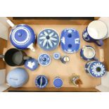 A collection of Wedgwood dark blue and dipped items to include: Teapot, ring holders, mugs, jars,