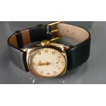 9ct gold Avia Gentlemans 15 jewel mechanical wristwatch with subsidiary seconds dial: With leather