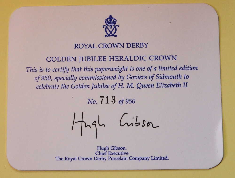 Royal Crown Derby paperweight Golden Jubilee QEII crown for Goviers 713/950: Gold stopper, - Image 4 of 4