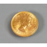 FULL Sovereign gold coin 1968: Near uncirculated condition.