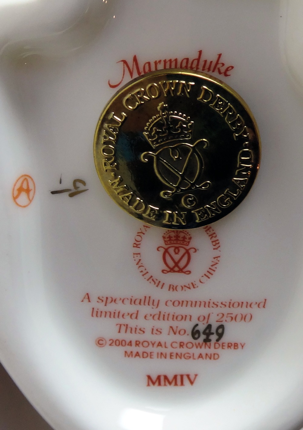 Royal Crown Derby paperweight MARMADUKE the CAT 649/2500: Gold stopper, certificate, first quality, - Image 2 of 3