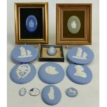 A collection of Wedgwood portrait plaques and roundels: 12 items.