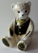 Royal Crown Derby paperweight HARRODS TEDDY BEAR 827/1500: Gold stopper, certificate, first quality,