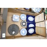 A collection of Wedgwood: to include boxed plaques, pin trays, lidded box etc