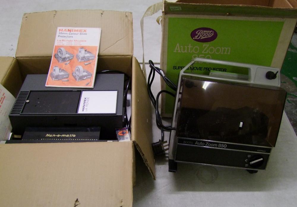 Hanimex Le Ronde 35mm Slide Projector: together with Boots Autozoom 850 super 8 movie projector(2) - Image 2 of 2