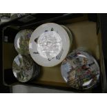 A mixed collection of decorative wall plates to include: Gorham Norman Rockwell limited edition