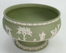 Wedgwood green jasperware footed egg bowl: dated 1981, diameter 22cm.