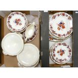 Royal Cauldon dinner service Majestic pattern: 32 pieces including 2 lidded tureens.