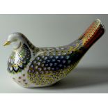 Royal Crown Derby paperweight MILLENNIUM DOVE: Gold stoppers, first quality, certificate,