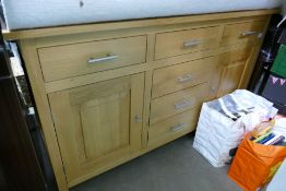 Modern Light Wood 6 drawer sideboard: