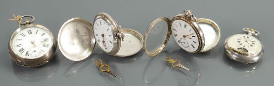 Four gents silver cased pocket watches: The keyless watch not working, of the 3 key wind watches,