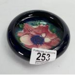 Moorcroft Anemone on blue ground small bowl: diameter 12cm