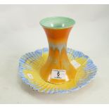 Shelley plate & vase: Measuring 21cm wide & 15cm high.