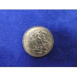 Edwardian half sovereign, dated 1904, Edward VII Head and George and Dragon design, 3.9g