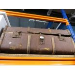 Vintage bamboo bound and hessian travelling trunk containing Scaletrix