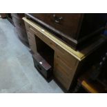 Vintage oak kneehole desk with 8 drawers