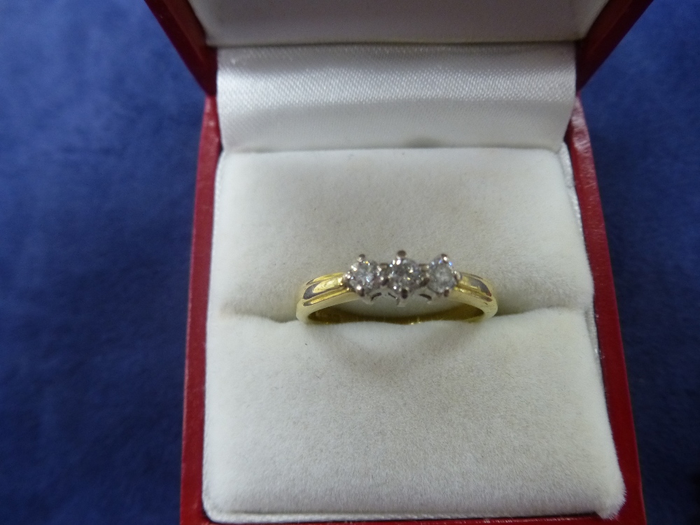 18ct yellow gold ring set with 3 diamonds, size O, marked total item weight 3.4g - Image 2 of 2