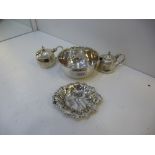 A selection of silver items - all hallmarked including two lidded salts a bowl and dish, approx 5.56