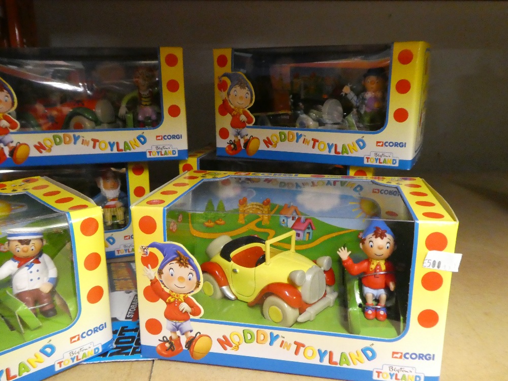 Six boxed Corgi Noddy in Toyland cars - Image 2 of 3