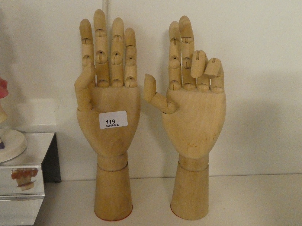 Two artist model wood hands