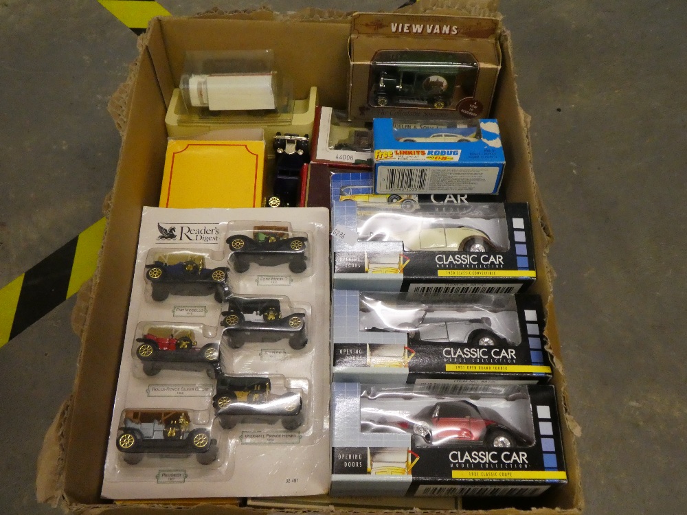 A small box of boxed, carded and loose model cars to include Matchbox, Days Gone, classic car - Image 2 of 2