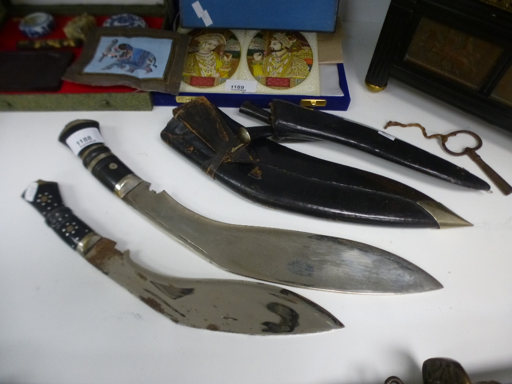 Two Kukri daggers, having black leather sheaths - Image 2 of 2