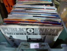 Box of vinyl 12" singles to include Hip Hop, Acid/Trance
