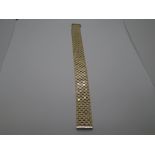 9 carat gold bracelet, hallmarked and stamped 375, approx 40.9g